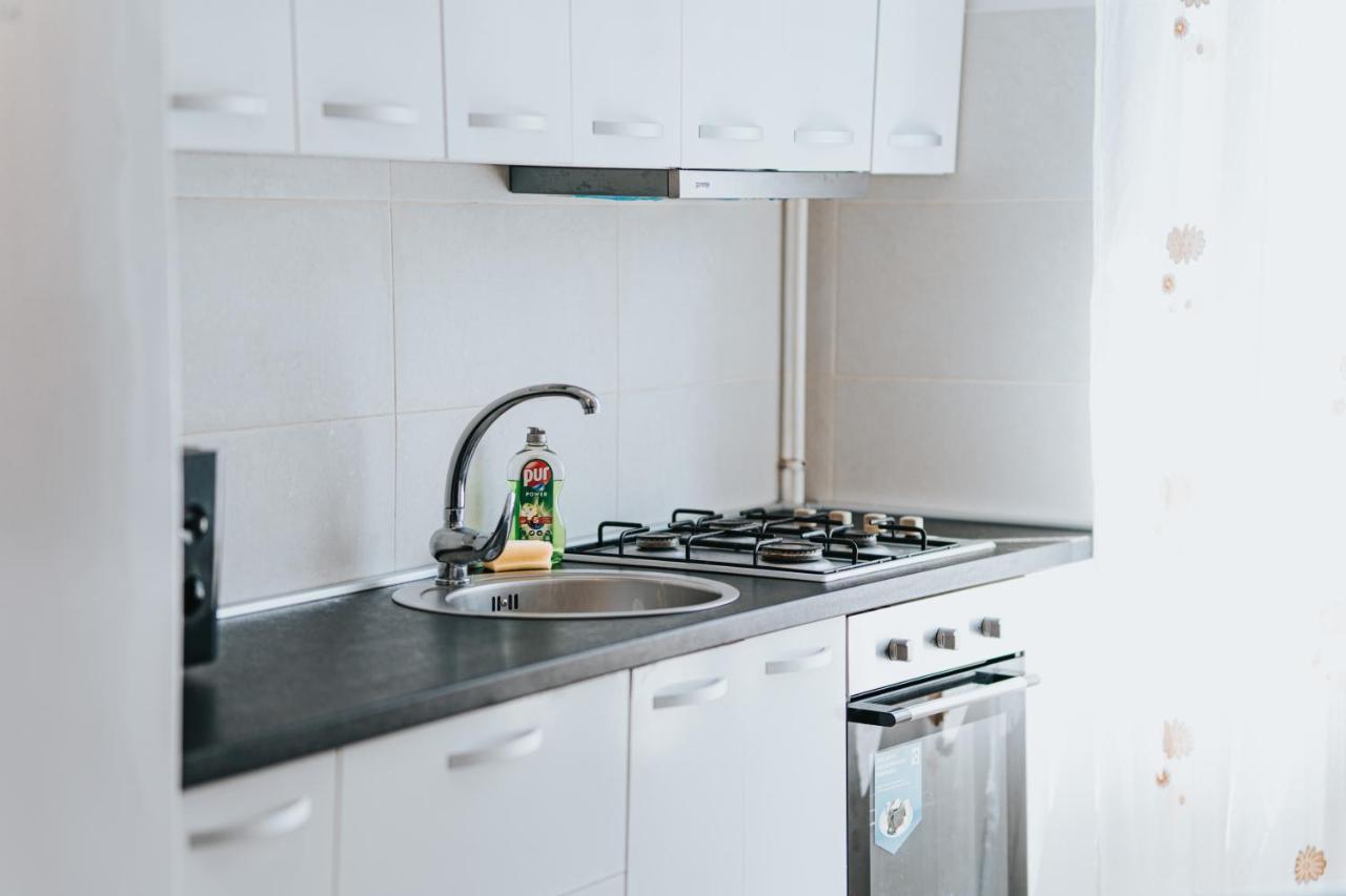 Palas Mall - Cozy Studios And Flats Iasi Ngoại thất bức ảnh