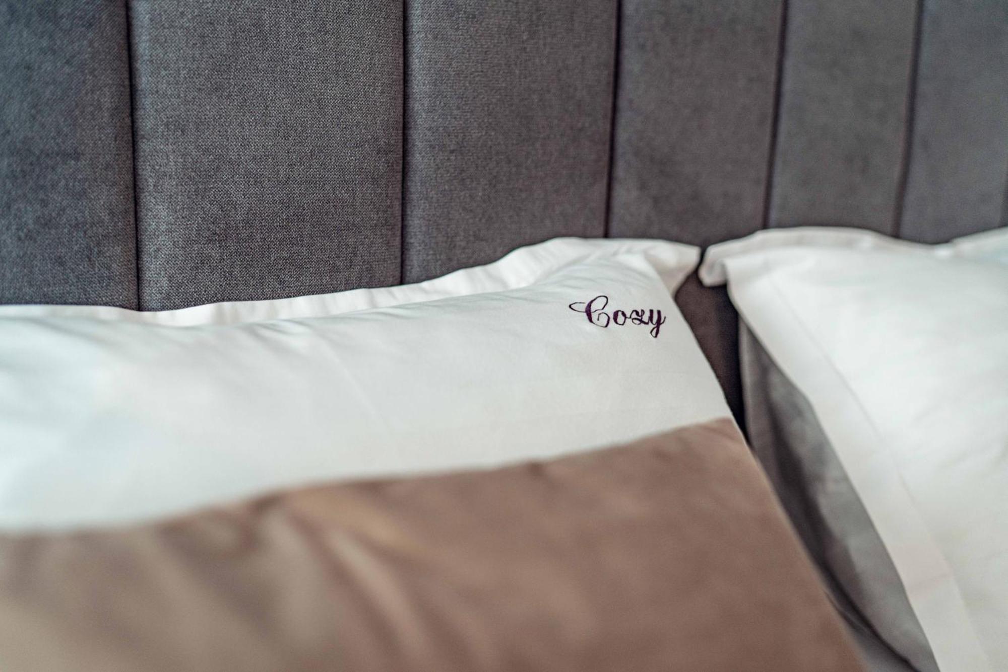 Palas Mall - Cozy Studios And Flats Iasi Ngoại thất bức ảnh
